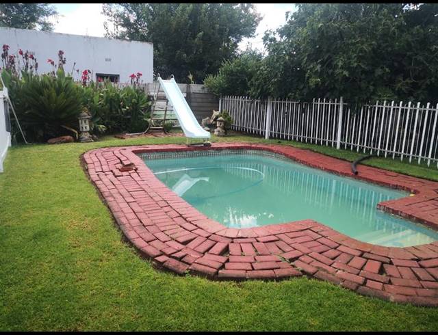 4 BEDROOM HOUSE FOR SALE IN FREEMANSVILLE